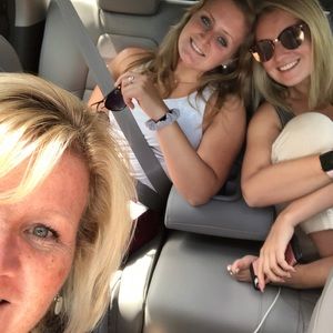 Meet your Posher, Carol anne